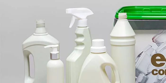 Plastflaskor i återvunnet PE-material rPE